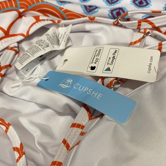 NWT CUPSHE || One piece bathing suit size Large - Picture 6 of 8